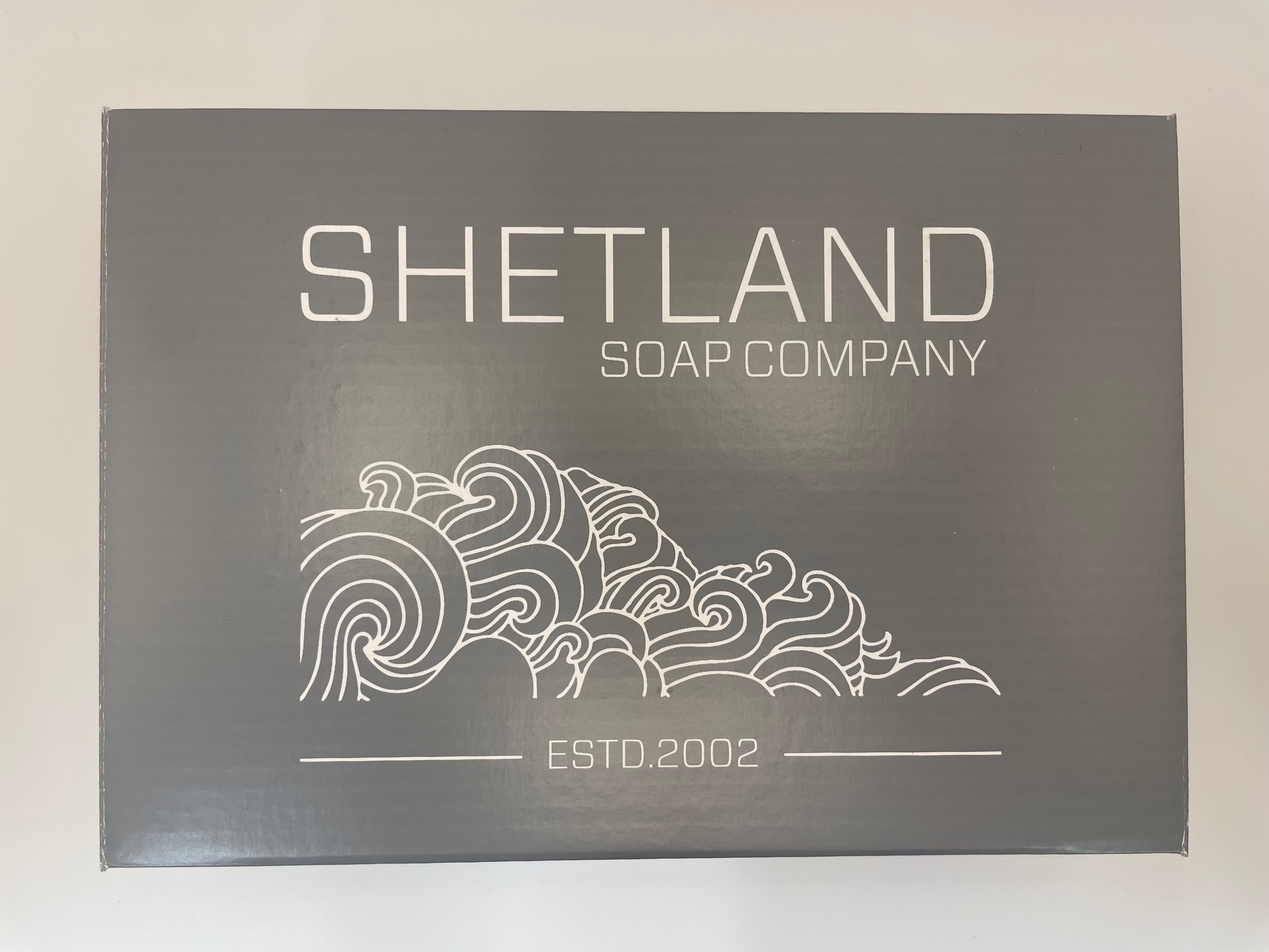 FESTIVE PEAR SMALL GIFT BOX